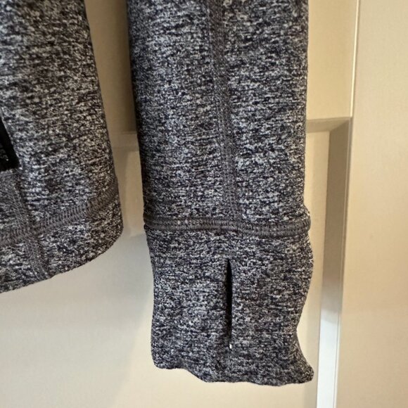 Lululemon Define Jacket - Picture 5 of 10